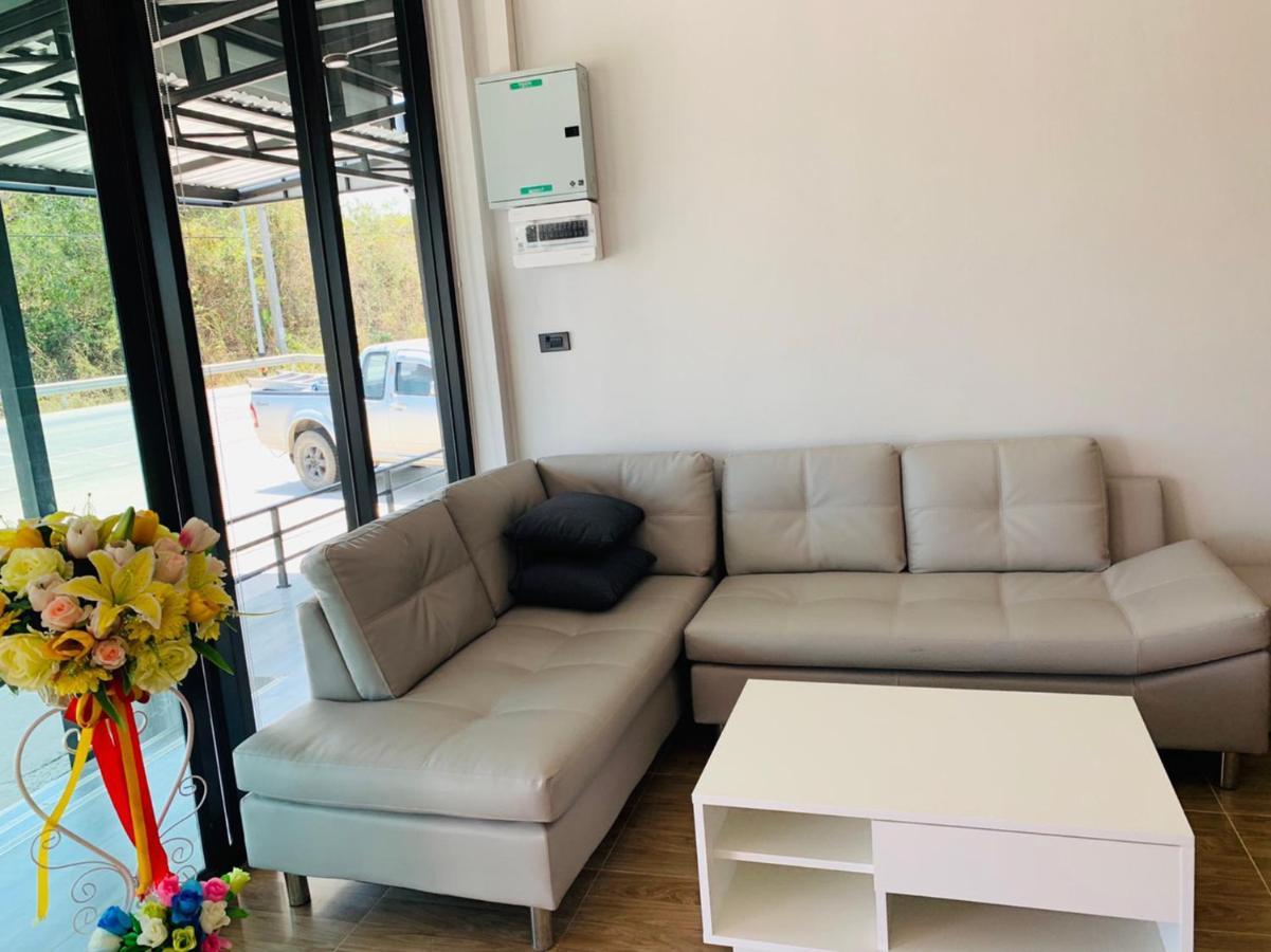 Belong Boutique Luxury Hotel Ban Wang Khon Esterno foto